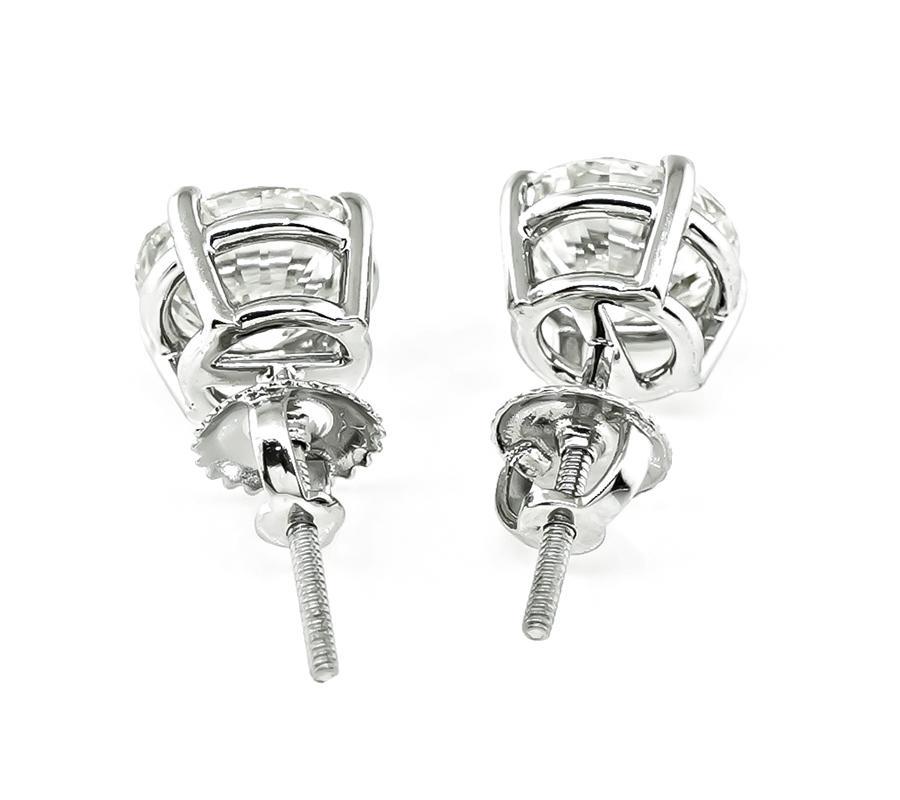 Round Cut GIA Certified 3.03cttw Diamond Stud Earrings