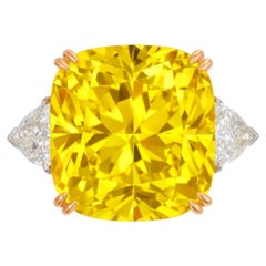GIA Certified 3.04 Carat Fancy Vivid Yellow Cushion Diamond Ring in 18K Yellow