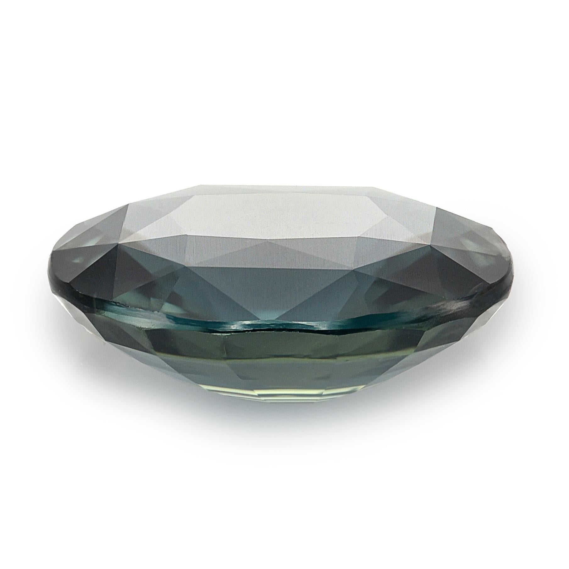 GIA Certified 3.04 Carats Unheated Blue Green Sapphire  In New Condition For Sale In Los Angeles, CA