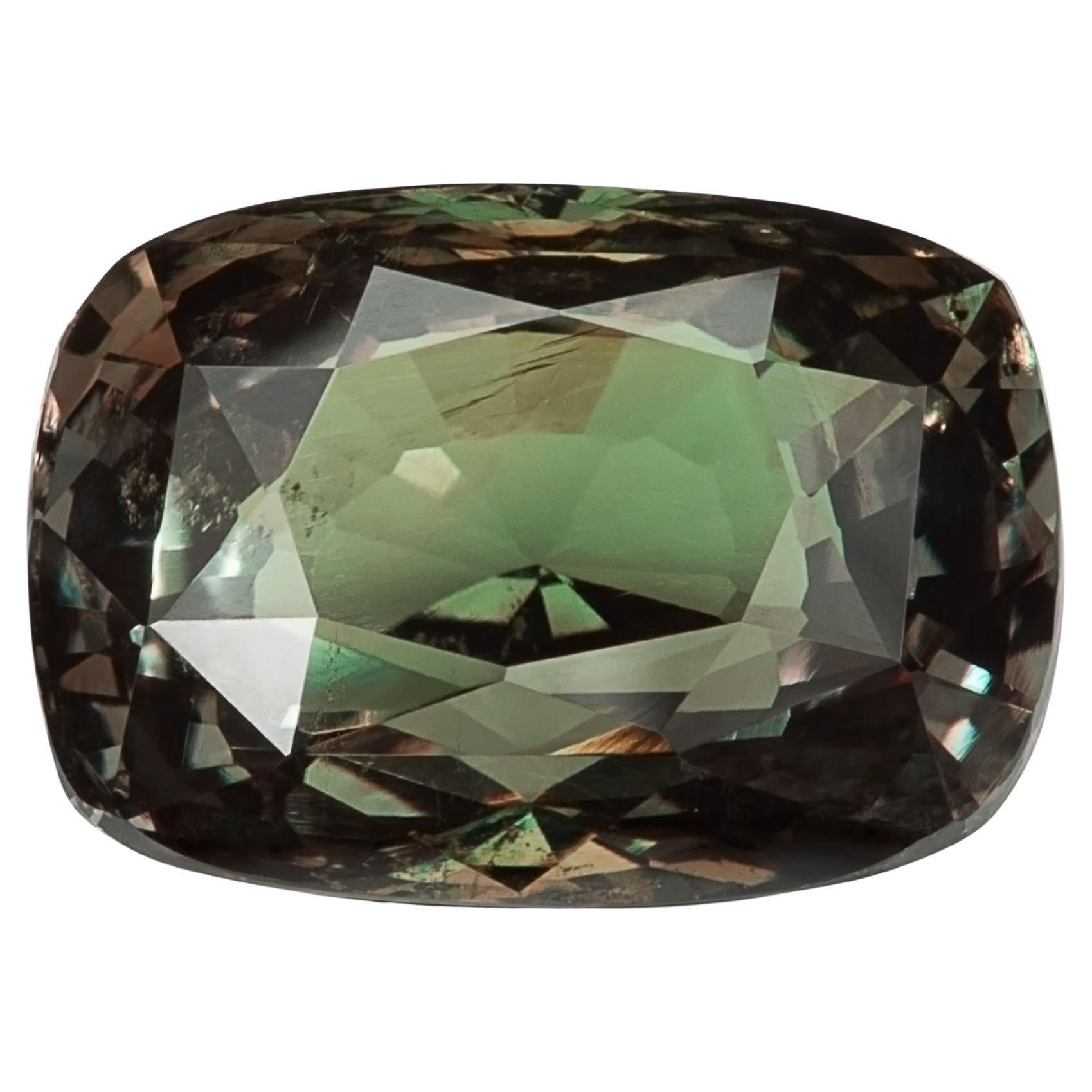 GIA Certified 3.05 Carat Natural Alexandrite, Precious Stone for Jewelry Making For Sale