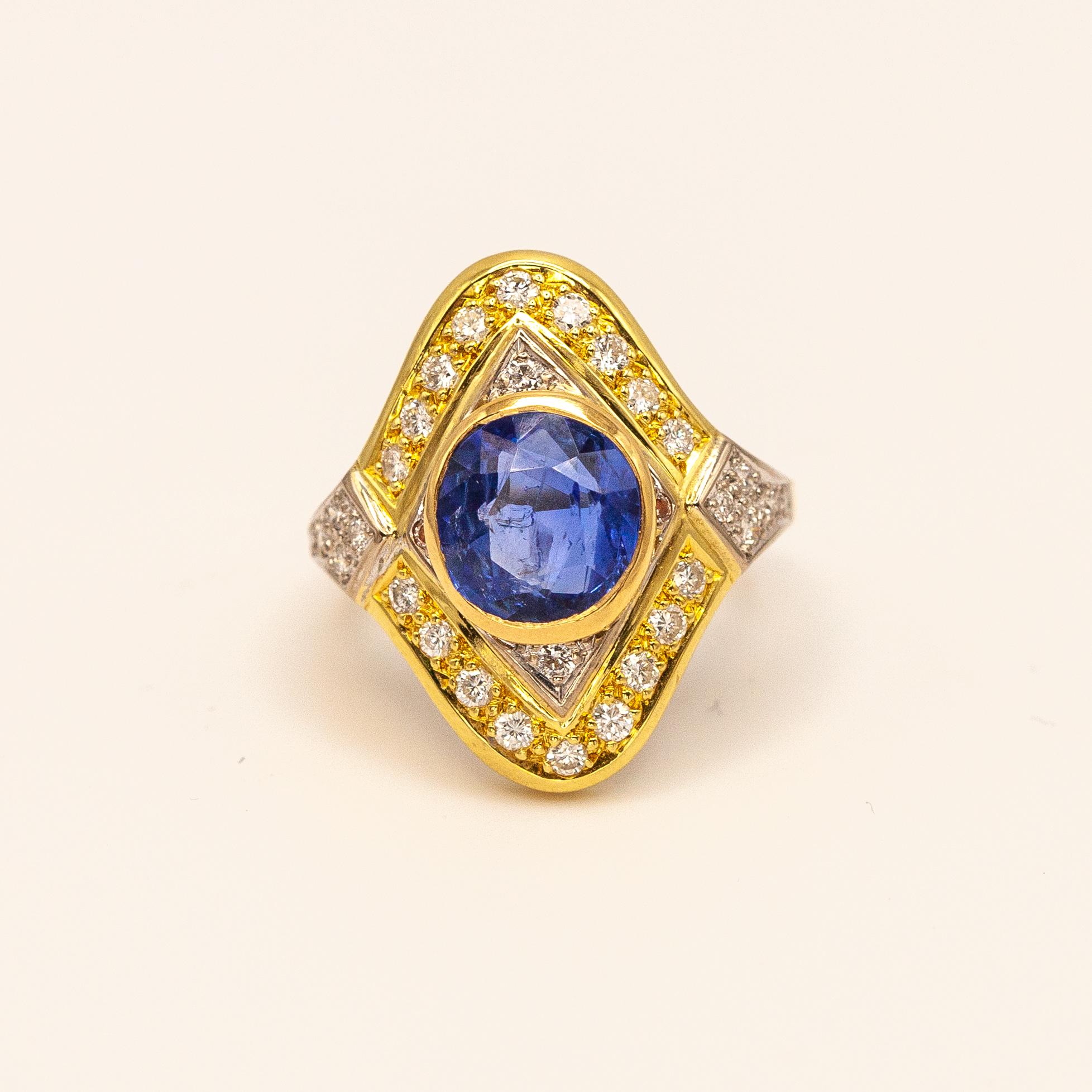 Oval Cut GIA Certified 3.06 cts No Heated Burmese Sapphire Diamond Ring For Sale
