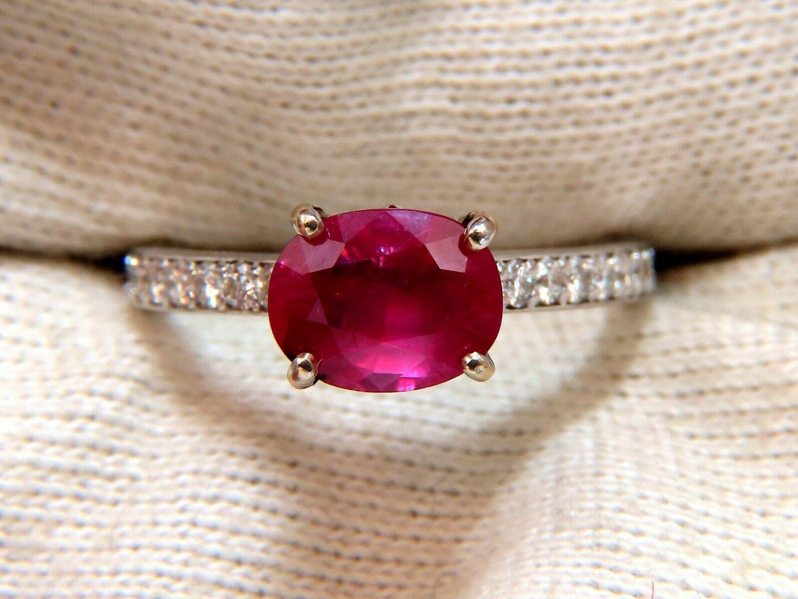 Oval Cut GIA Certified 3.06 Carat Red Ruby Diamonds Ring 14 Karat For Sale