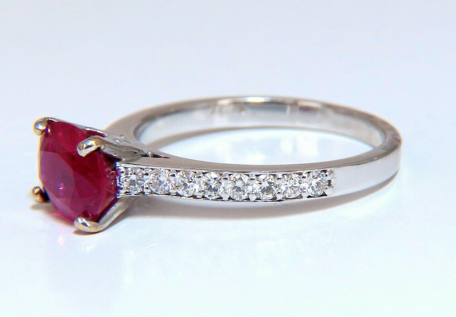 Women's or Men's GIA Certified 3.06 Carat Red Ruby Diamonds Ring 14 Karat For Sale