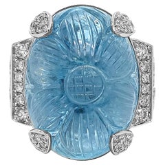 Bague en or blanc certifiée GIA de 30.70 carats d'aigue-marine et de diamant blanc