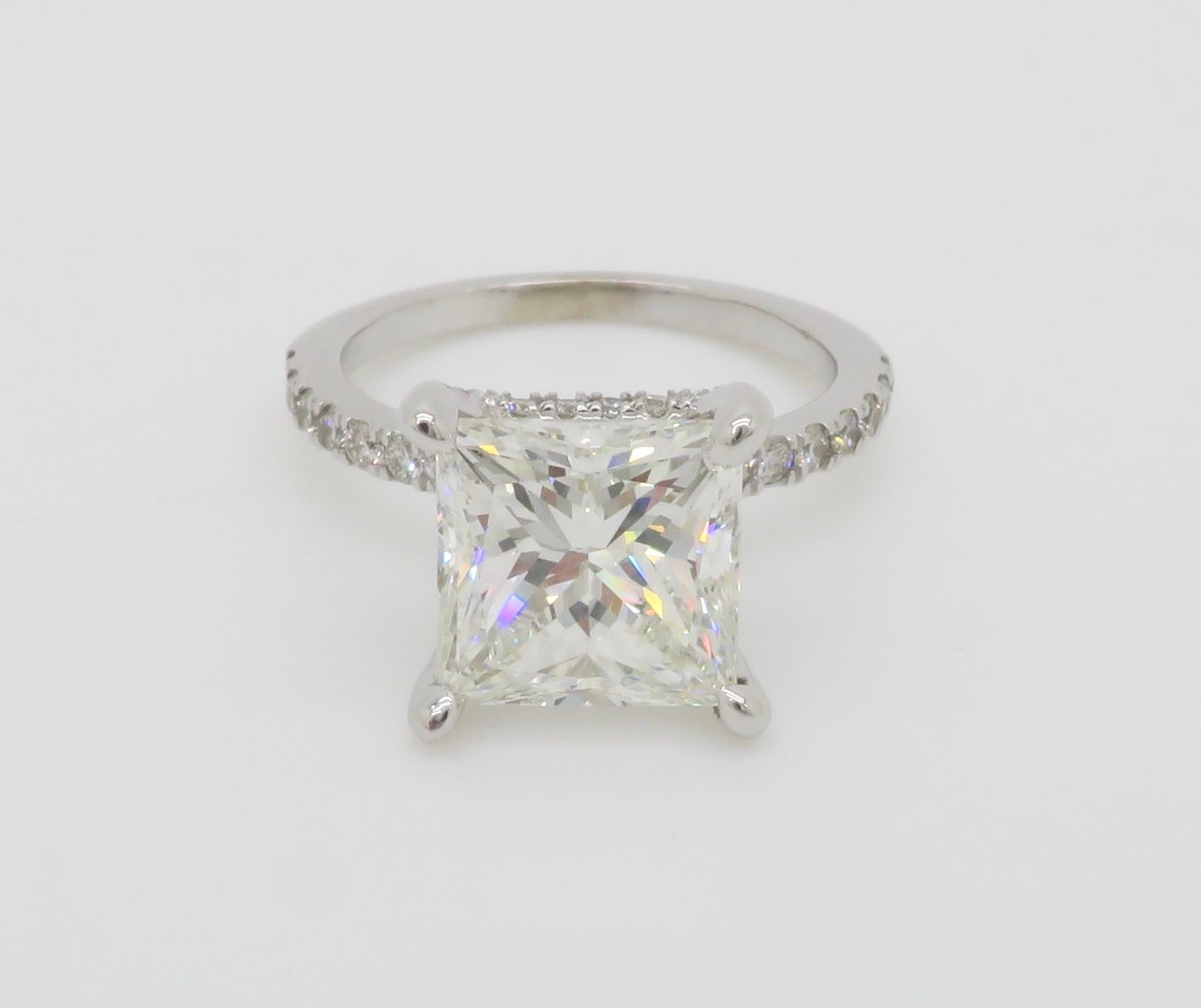 Bague en diamant certifié GIA 3.07CT Princesse Hidden Halo en vente 14