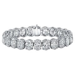 GIA Certified 31 Carat Oval Diamond Bracelet