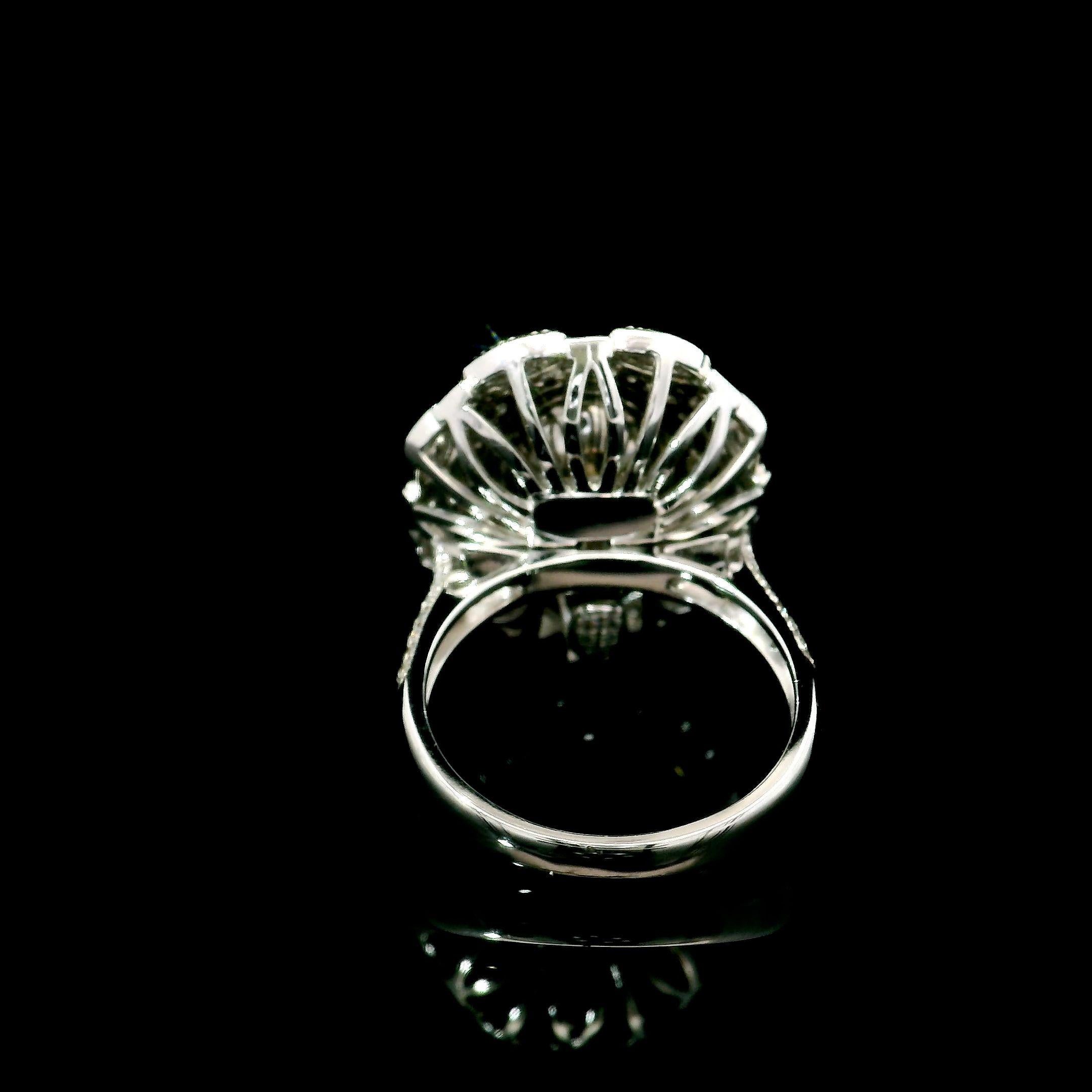 Women's or Men's GIA Certified 3.10 Carat W - X Colour  SI1 Clarity Diamond Ring For Sale