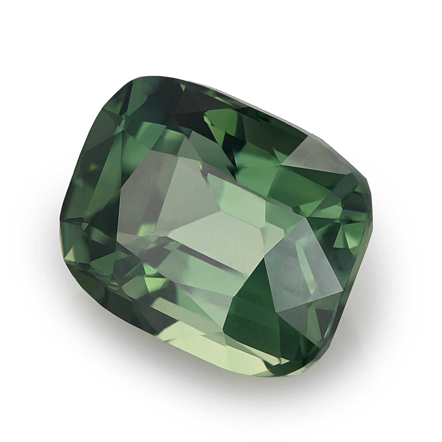 Mixed Cut GIA Certified 3.10 Carats Unheated Green Sapphire For Sale