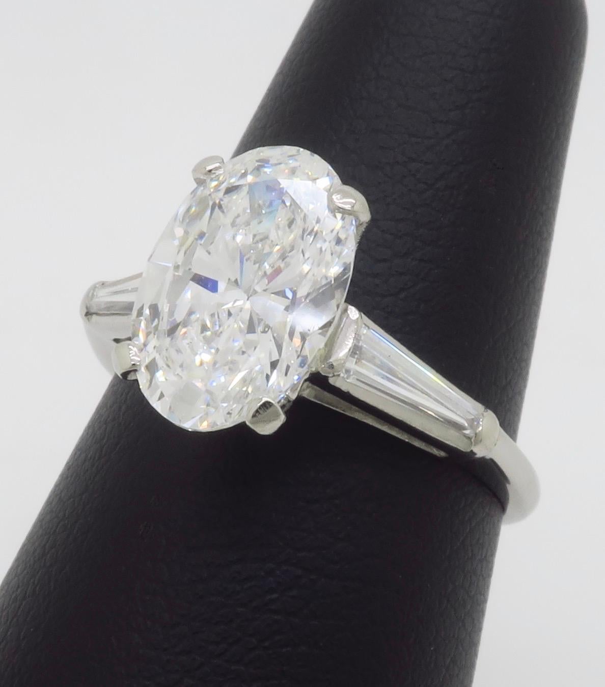 GIA Certified 3.12CTW Oval Diamond Ring in Platinum 4