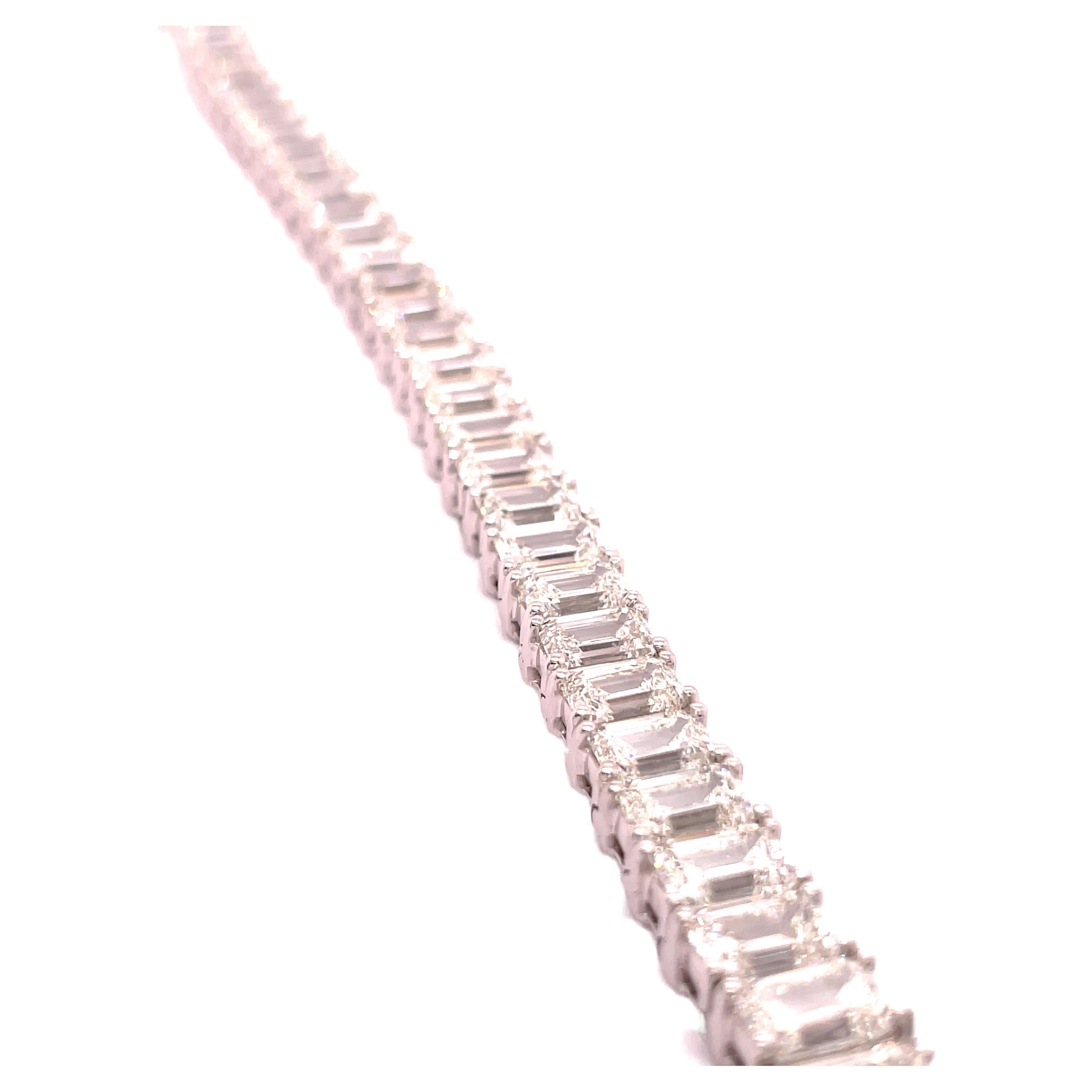 emerald cut diamond bracelet