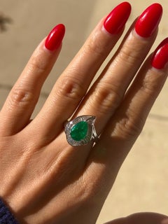 GIA Certified 3.16ct Colombian Emerald Vintage Cocktail Ring set in Platinum