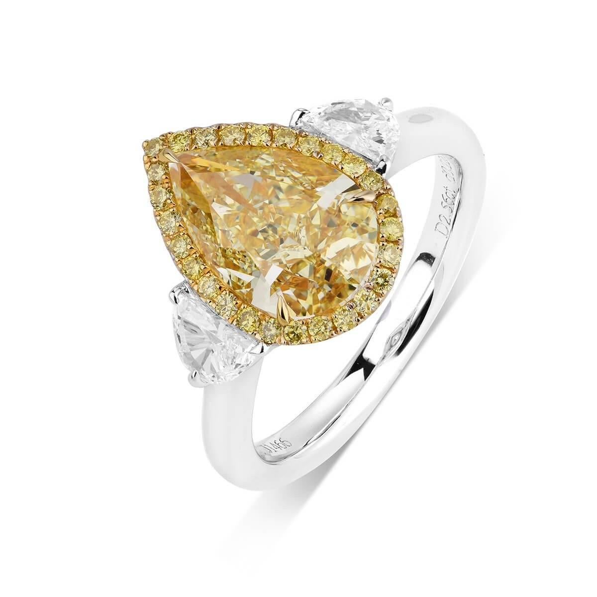 PEAR CUT DIAMOND RING - 3.17 CT


Set in 18K White gold


Total yellow diamond weight: 2.56 ct
[ 1 diamond ]
Color: W-X
Clarity: VS1

Total small fancy yellow diamond weight: 0.27 ct
[ 51 diamonds ]
Color: Fancy yellow
Clarity: VS

Total white