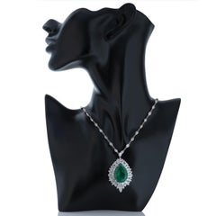 GIA Certified 31.98 Carat Colombian Emerald and Diamond Pendant on Diamond Chain