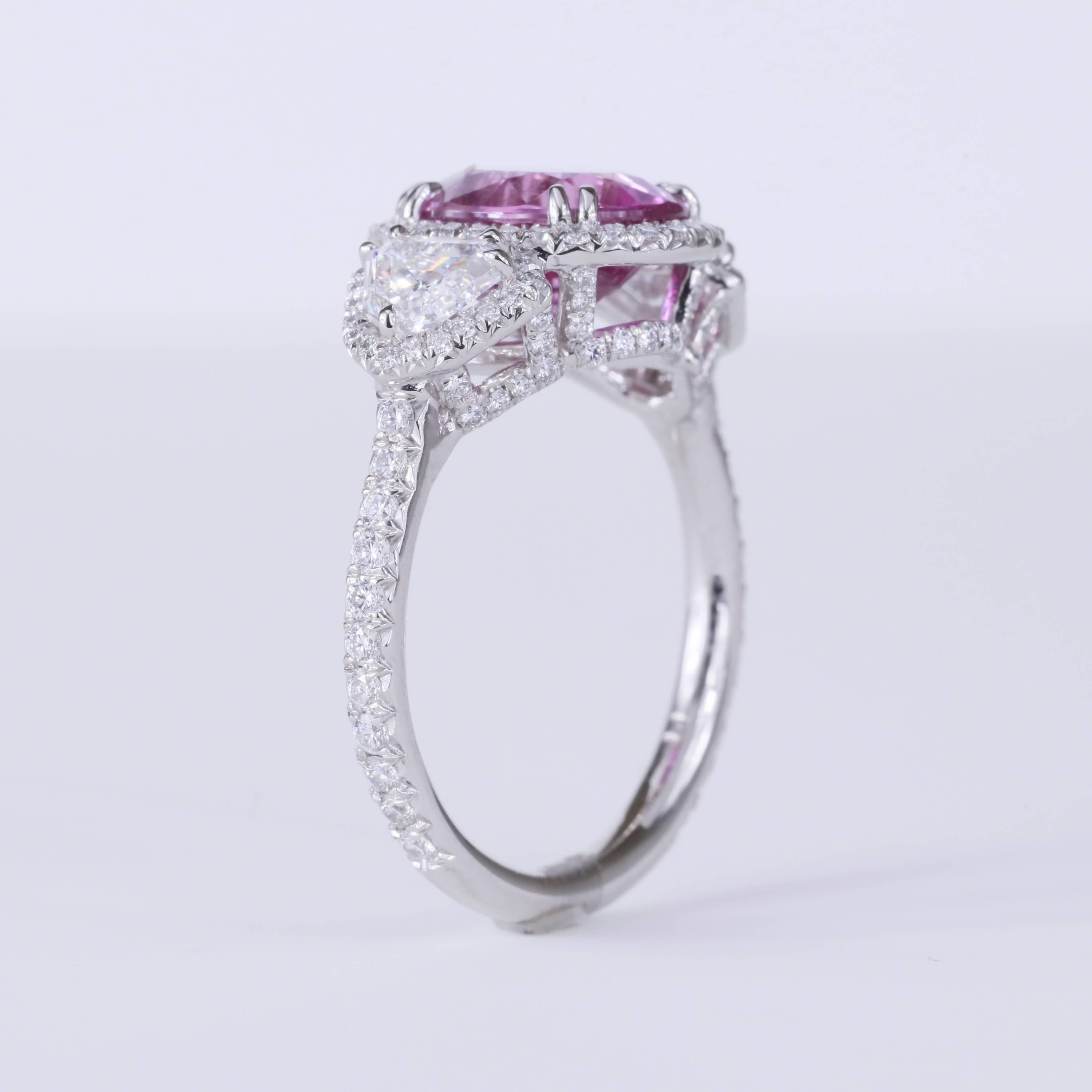 GIA Certified 3.23 Carat Purple-Pink Natural Sapphire Three-Stone Diamond Ring In New Condition For Sale In Chicago, IL