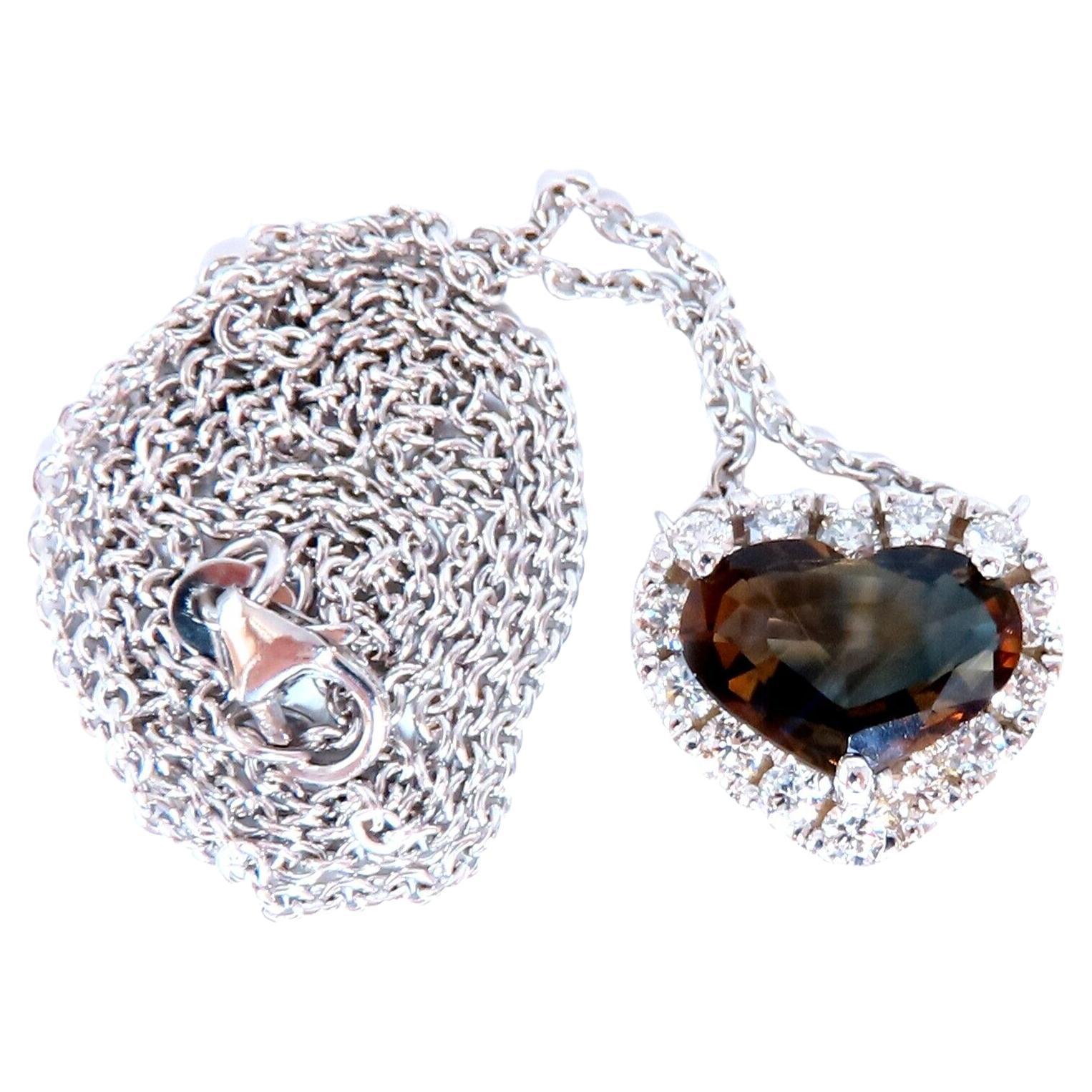 Halskette mit GIA-zertifiziertem 3,23 Karat natürlichem unbehandeltem Herz-Saphir und Diamanten 14kt im Angebot