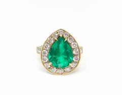 Anello di fidanzamento con smeraldo colombiano e diamante certificato GIA da 3,25 carati