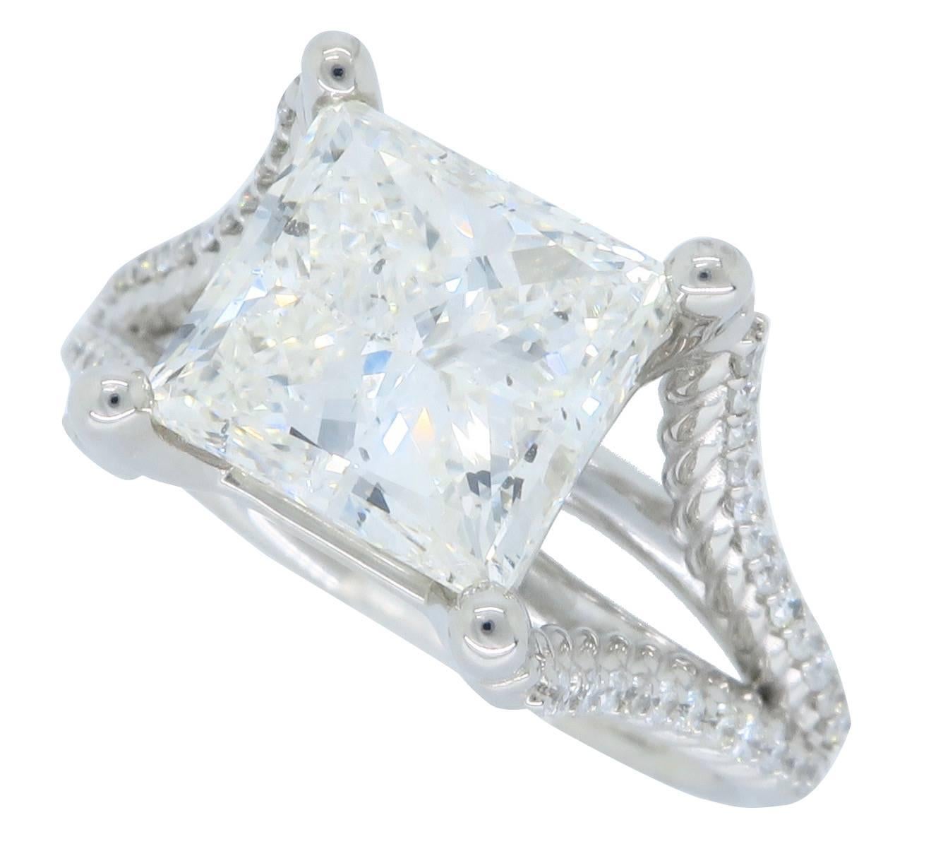GIA Certified 3.25 Carat Princess Cut Diamond Engagment Ring 6