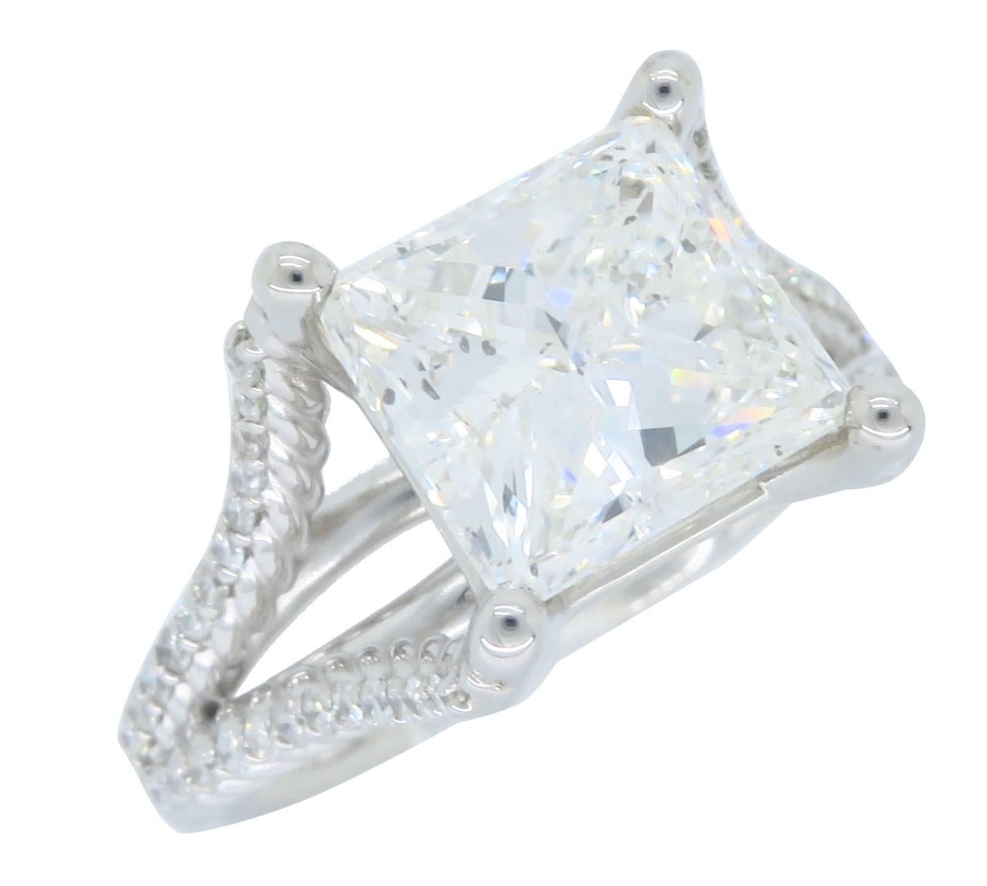 GIA Certified 3.25 Carat Princess Cut Diamond Engagment Ring 7