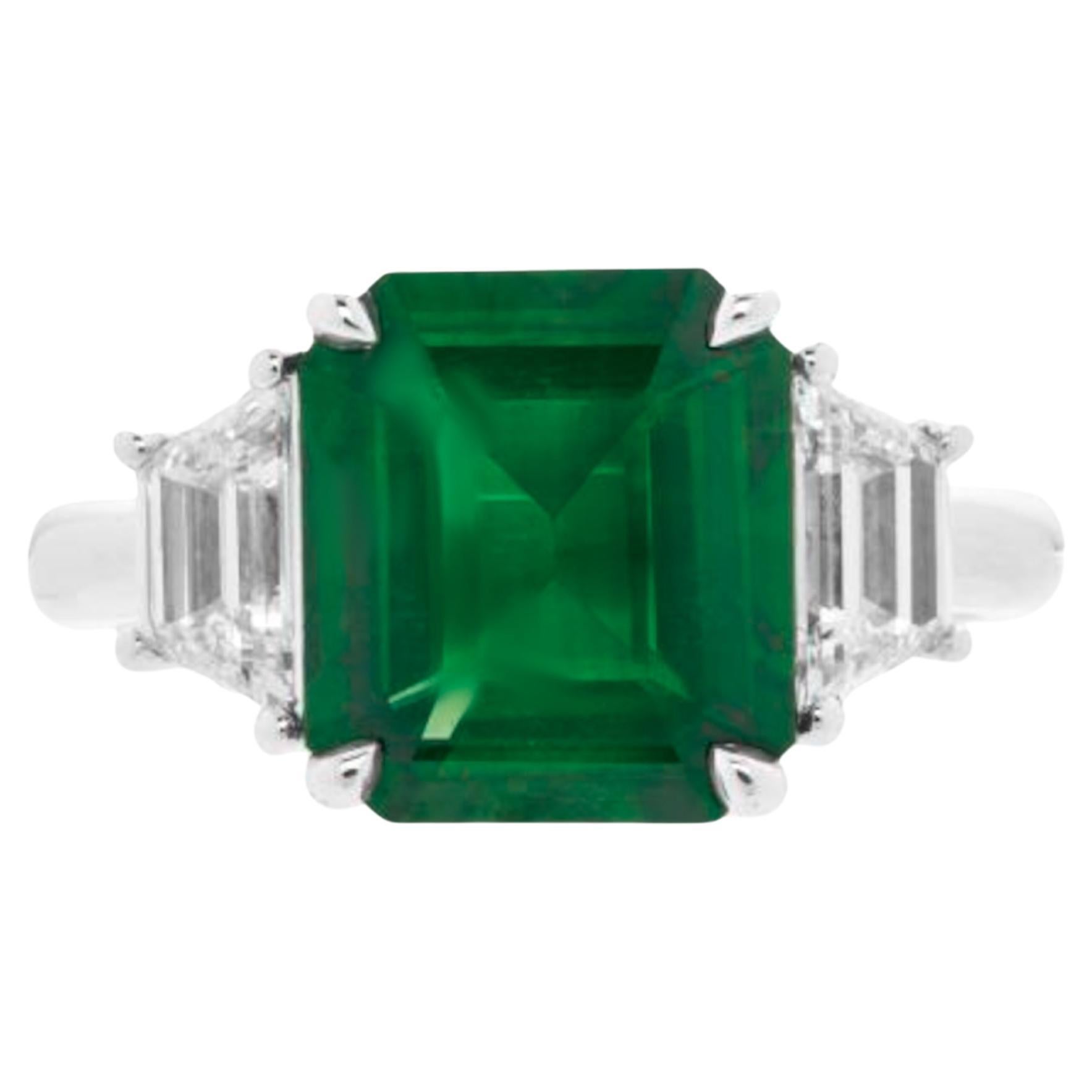 Anillo de Esmeralda y Diamante en Platino de 3,28 Quilates Certificado por el GIA