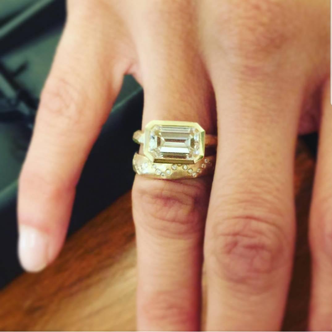 GIA Certified 3.32 Carat Emerald Cut Diamond Engagement Ring G color In New Condition In Brooklyn, NY