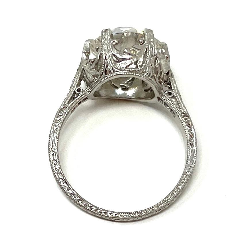 GIA-zertifizierter 3,32 Karat Diamantring aus Platin und Diamanten im alteuropäischen Schliff (Edwardian) im Angebot