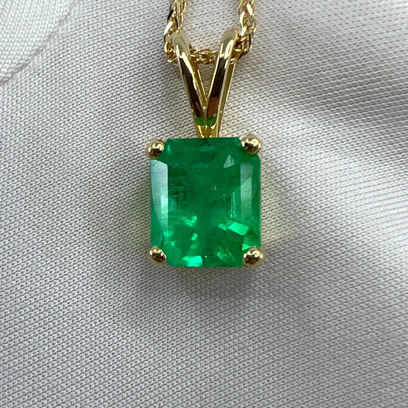 Women's or Men's GIA Certified 3.32ct Vivid Green Colombian Emerald 18k Gold Pendant Necklace
