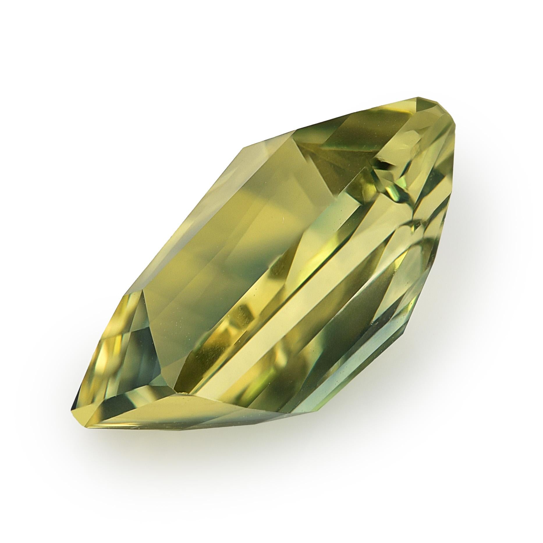 GIA Certified 3.34 Carats Unheated Blue Yellow Sapphire In New Condition For Sale In Los Angeles, CA