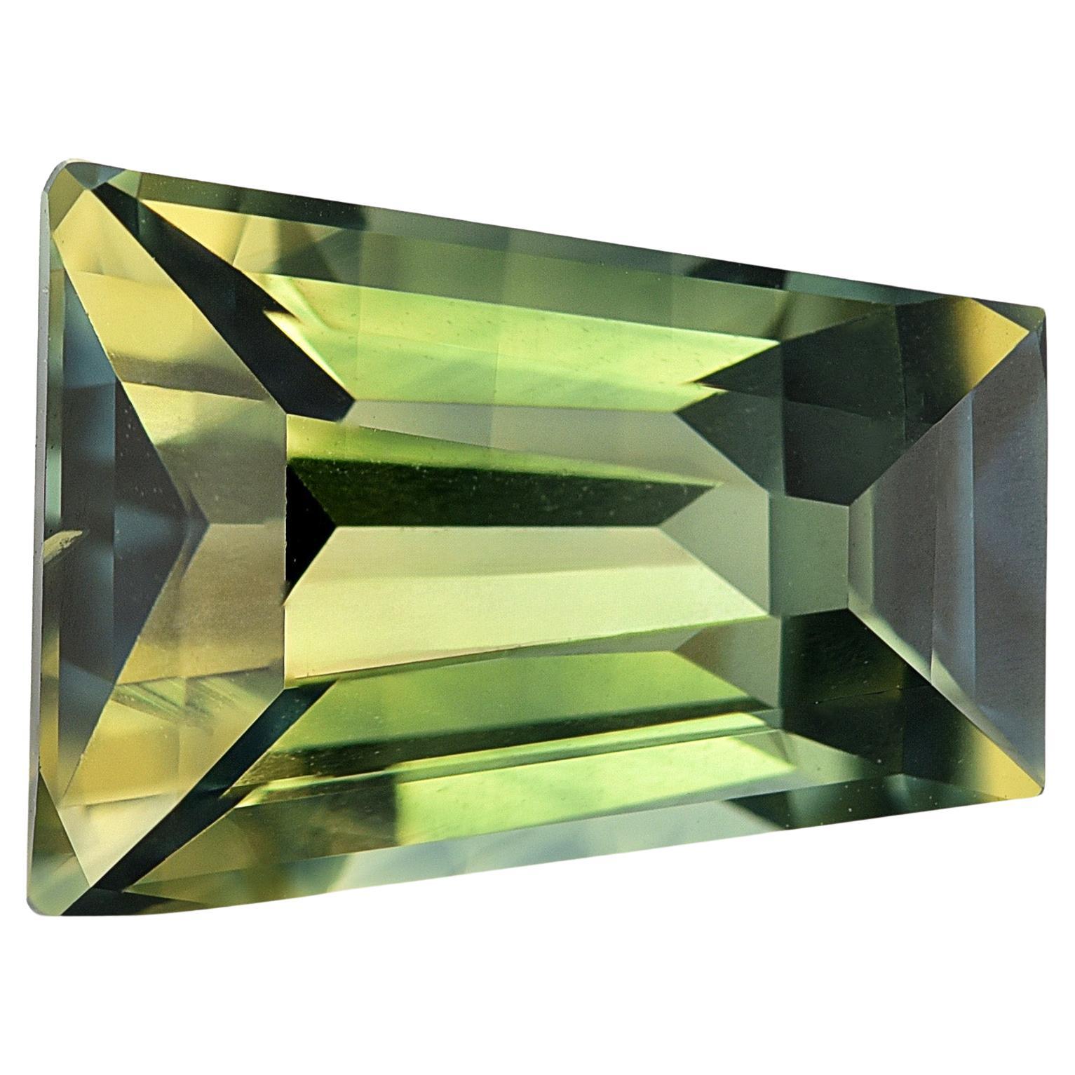 GIA Certified 3.34 Carats Unheated Blue Yellow Sapphire For Sale
