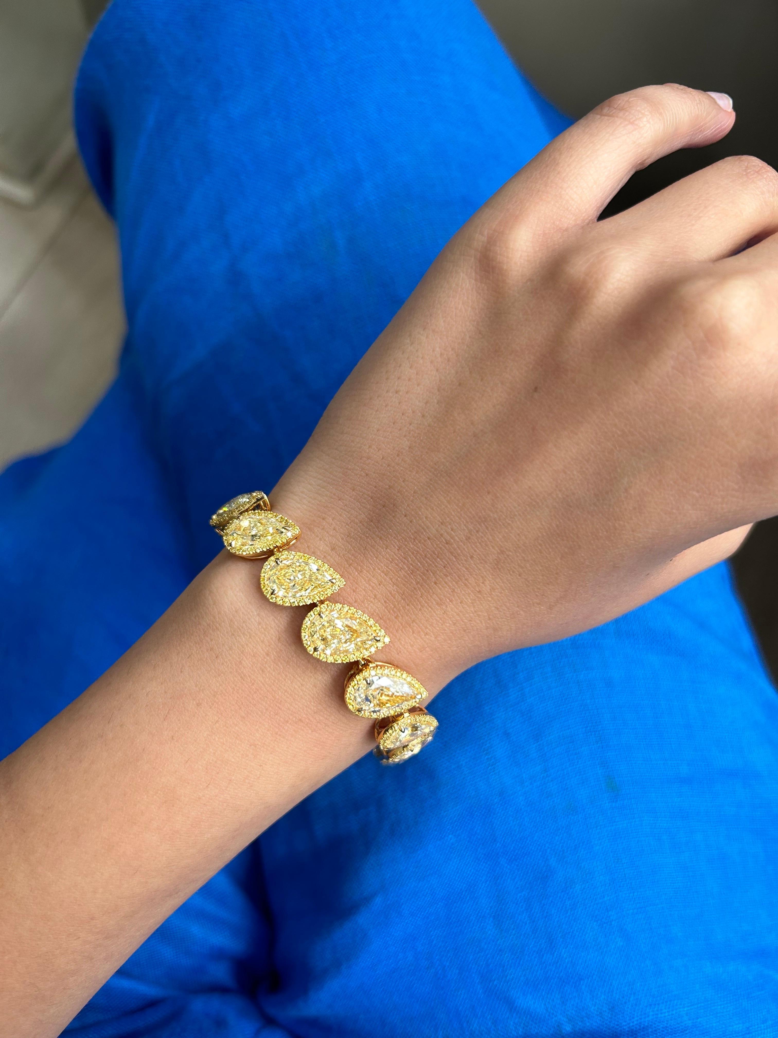 GIA Certified 33.73 Carat Pear Shape Yellow Diamond Bracelet In New Condition In Bangkok, Thailand