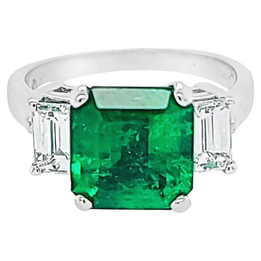 GIA Certified 3.38 Carat Colombian Emerald 3 Stone Ring For Sale