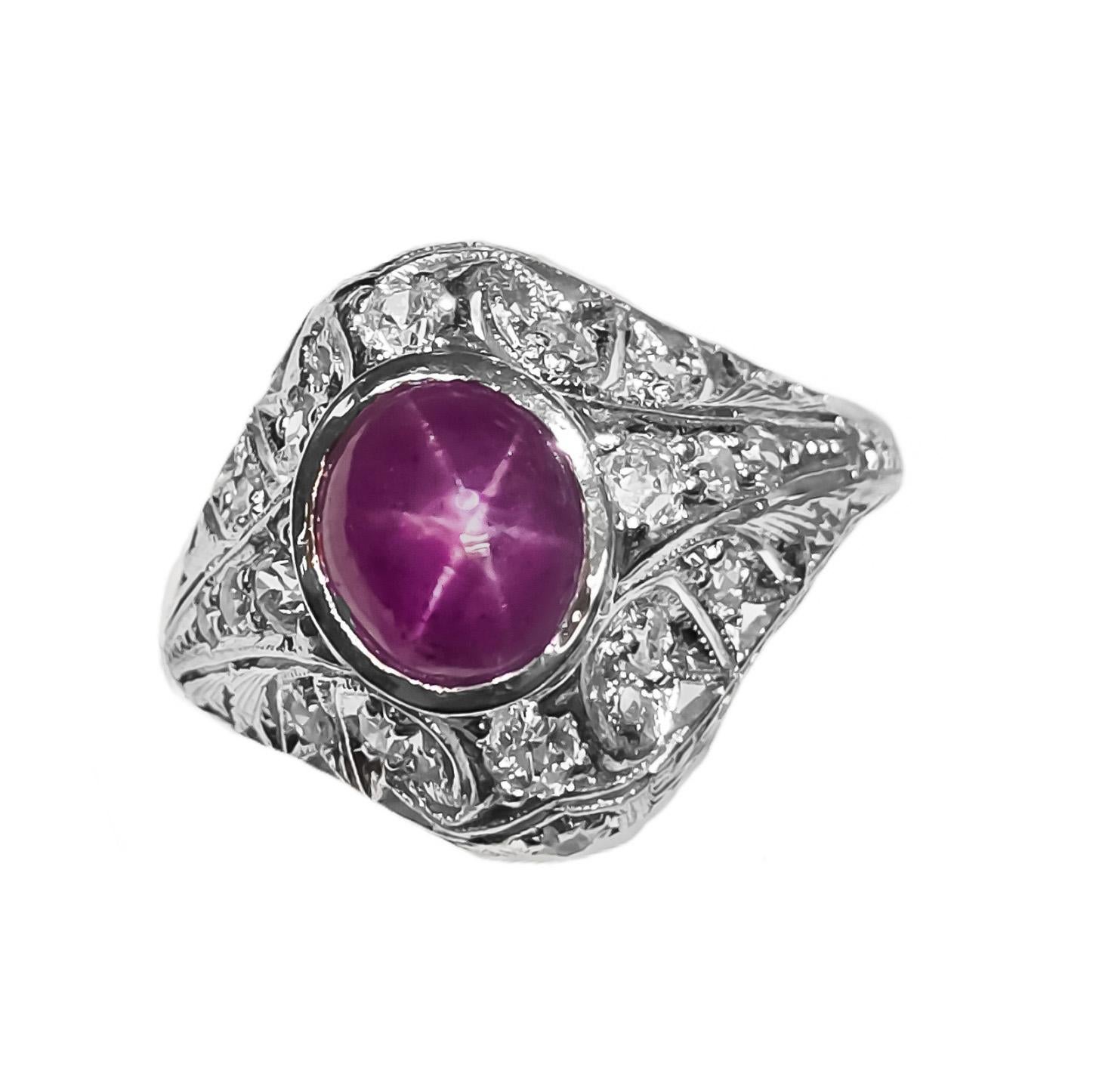 GIA Certified 3.40 Carat Star Ruby Diamond Art Deco Platinum Cocktail Ring For Sale 1