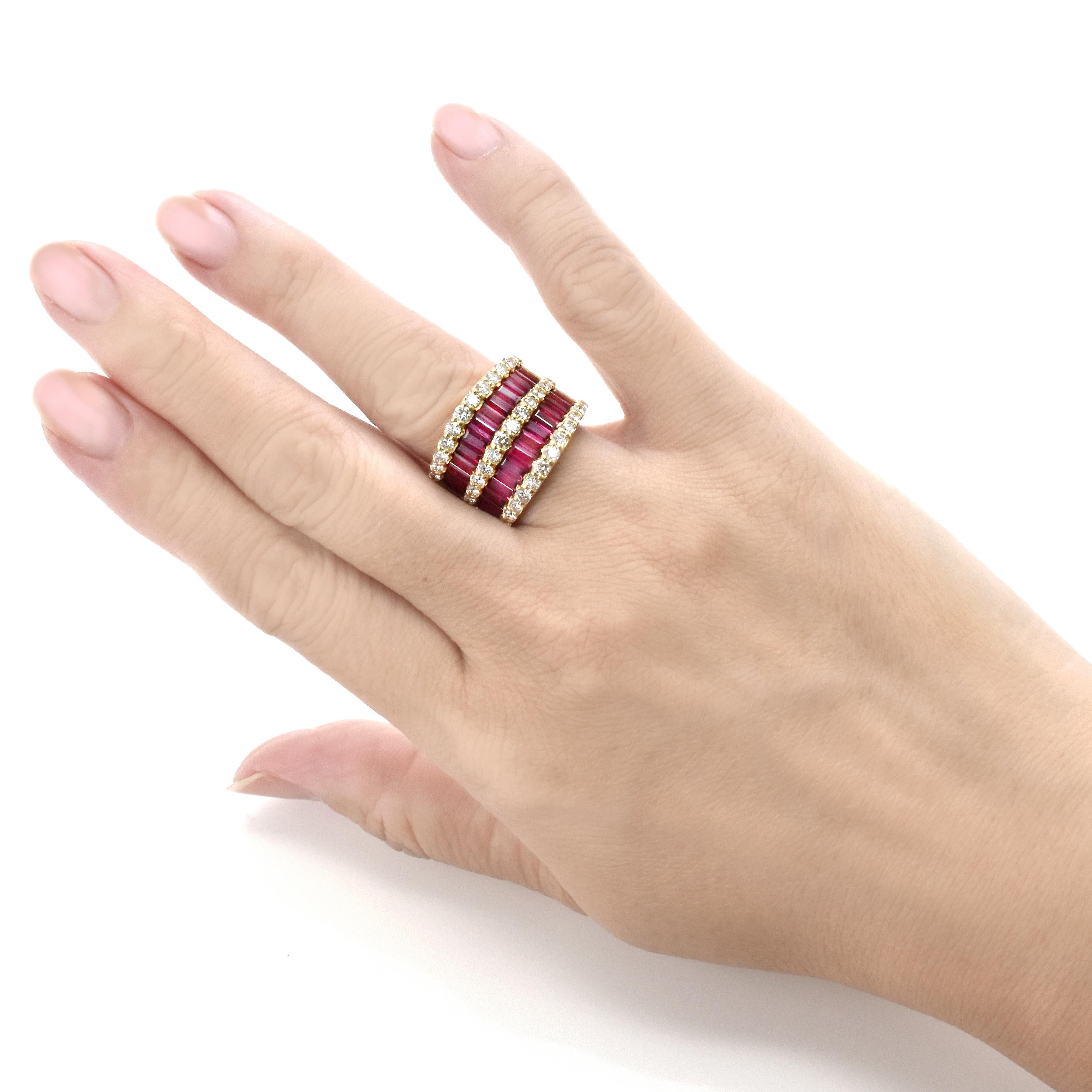 Modern GIA Certified 3.40 Carats Unheated Rubies and Diamond Ring Made in 18K Gold For Sale