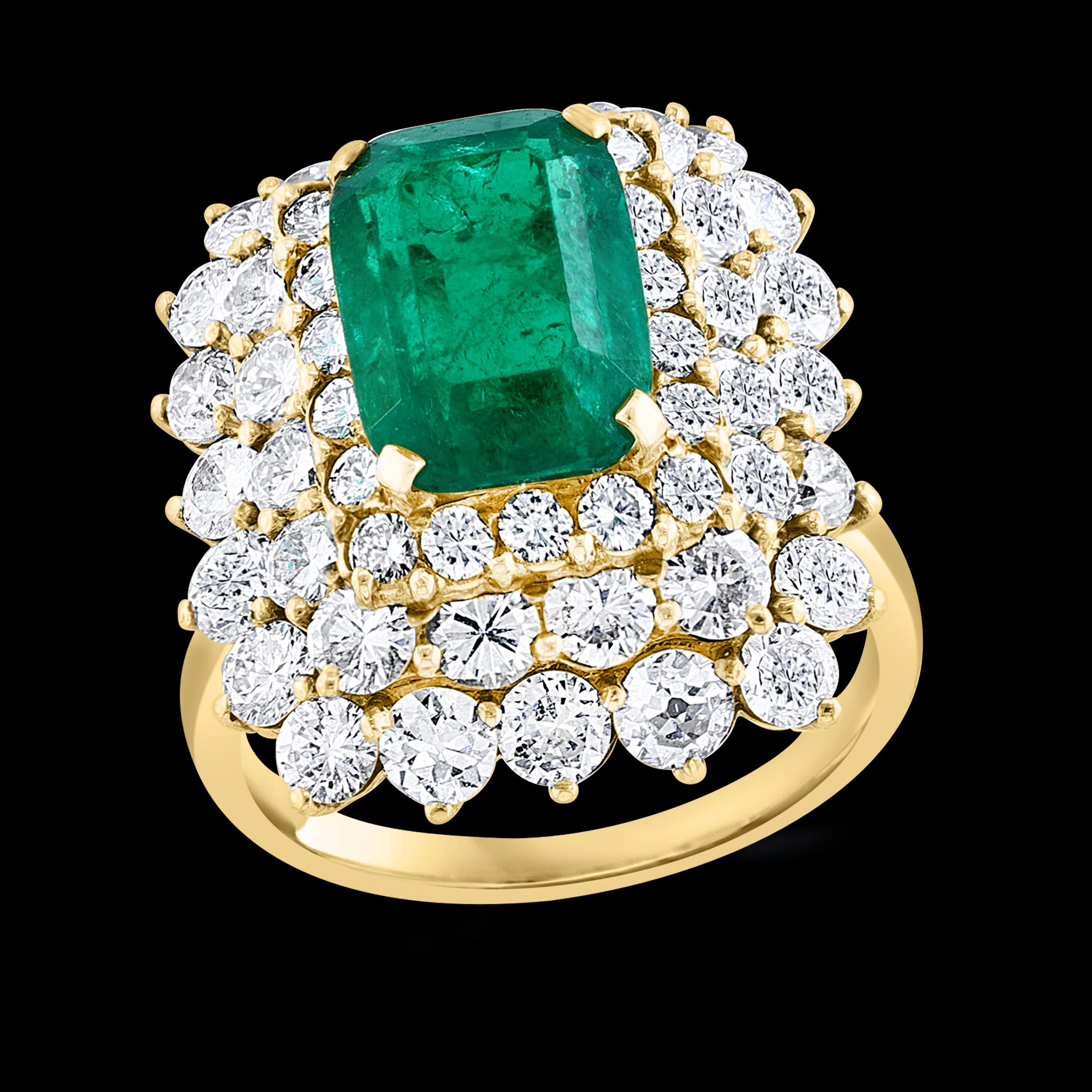 GIA Certified 3.41 Carat Cushion Cut Colombian Emerald & Diamond Ring 18K Y Gold For Sale 15
