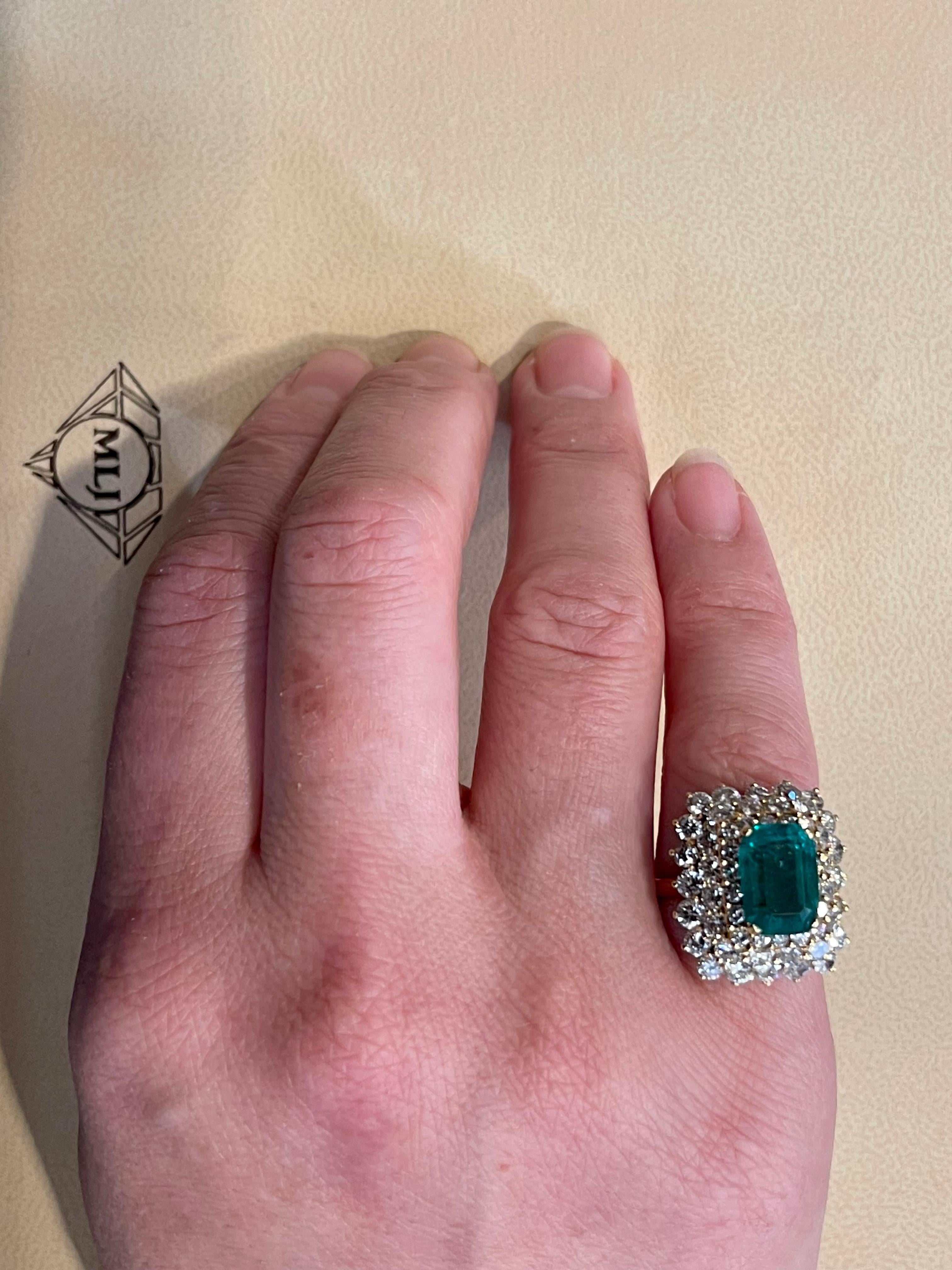 GIA Certified 3.41 Carat Cushion Cut Colombian Emerald & Diamond Ring 18K Y Gold For Sale 3