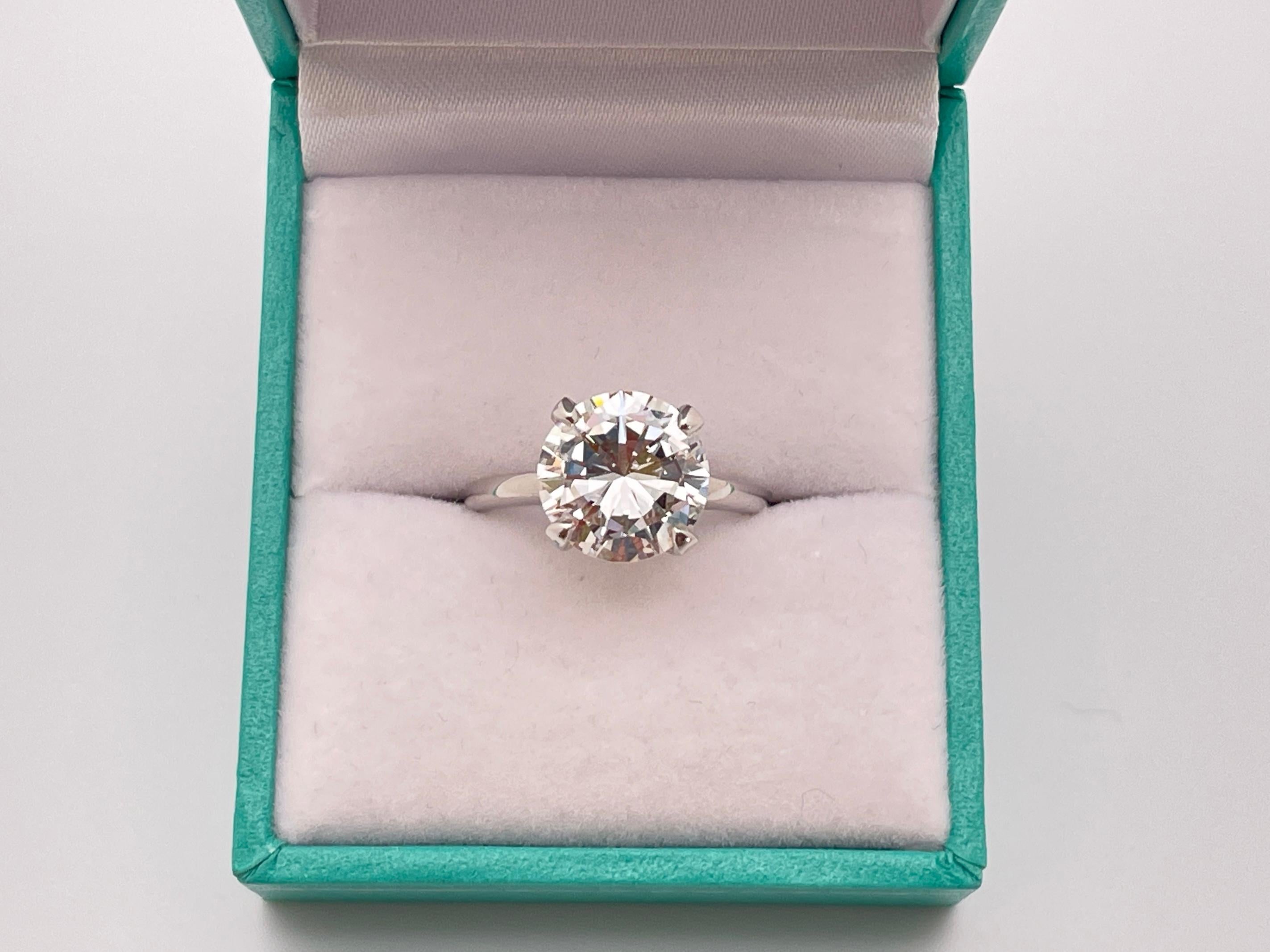 Bague de fiançailles en or blanc 14K certifiée GIA 3,42 CT de diamants naturels en vente 10