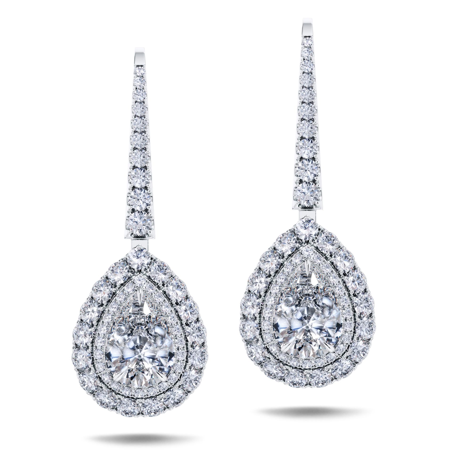 GIA Certified 3.45 Carat Pear Round Brilliant Diamond Drop Platinum Earrings In New Condition For Sale In London, GB