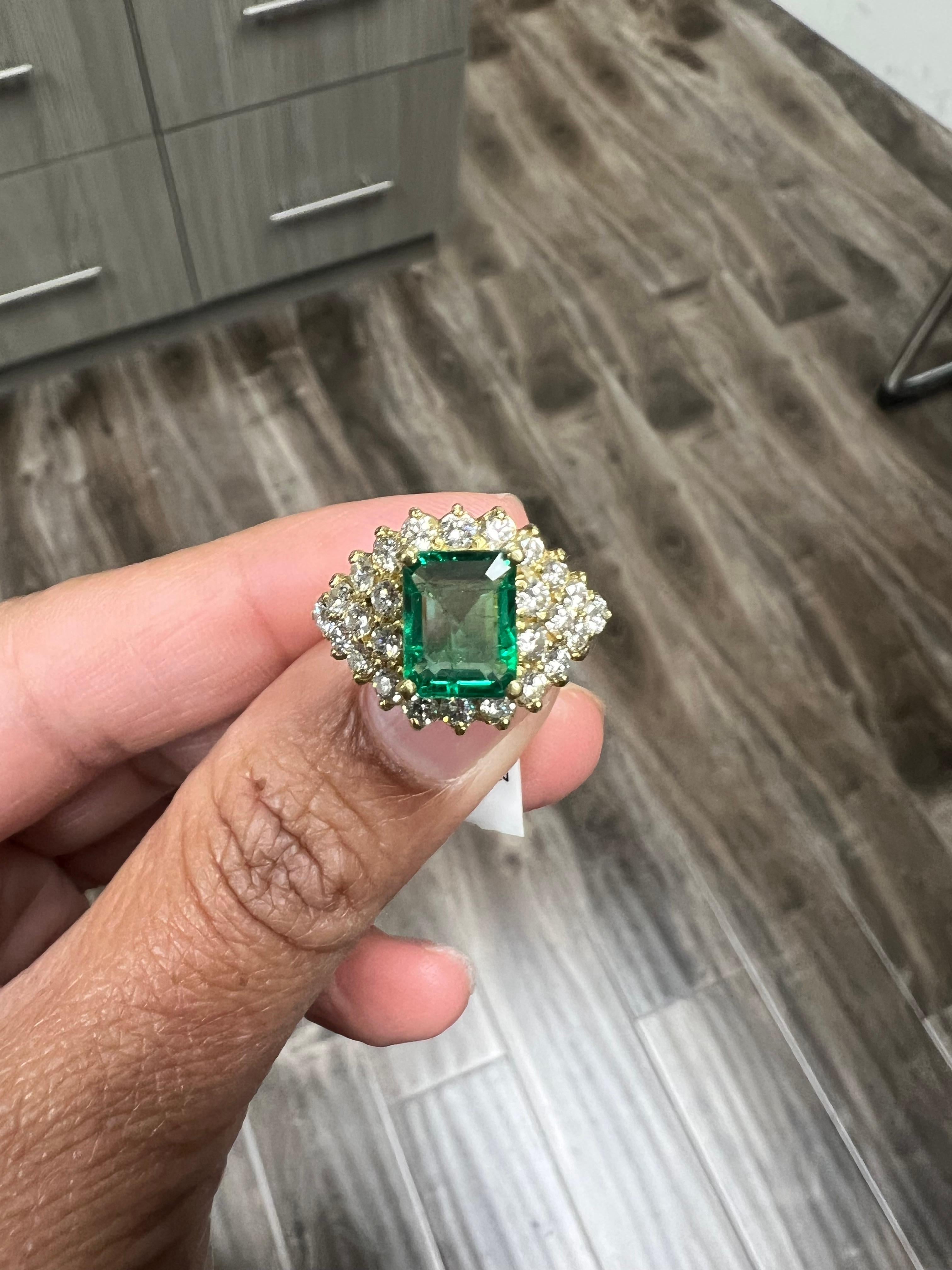 GIA Certified 3.46 Carat Emerald Diamond 18 Karat Yellow Gold Cluster Ring For Sale 3