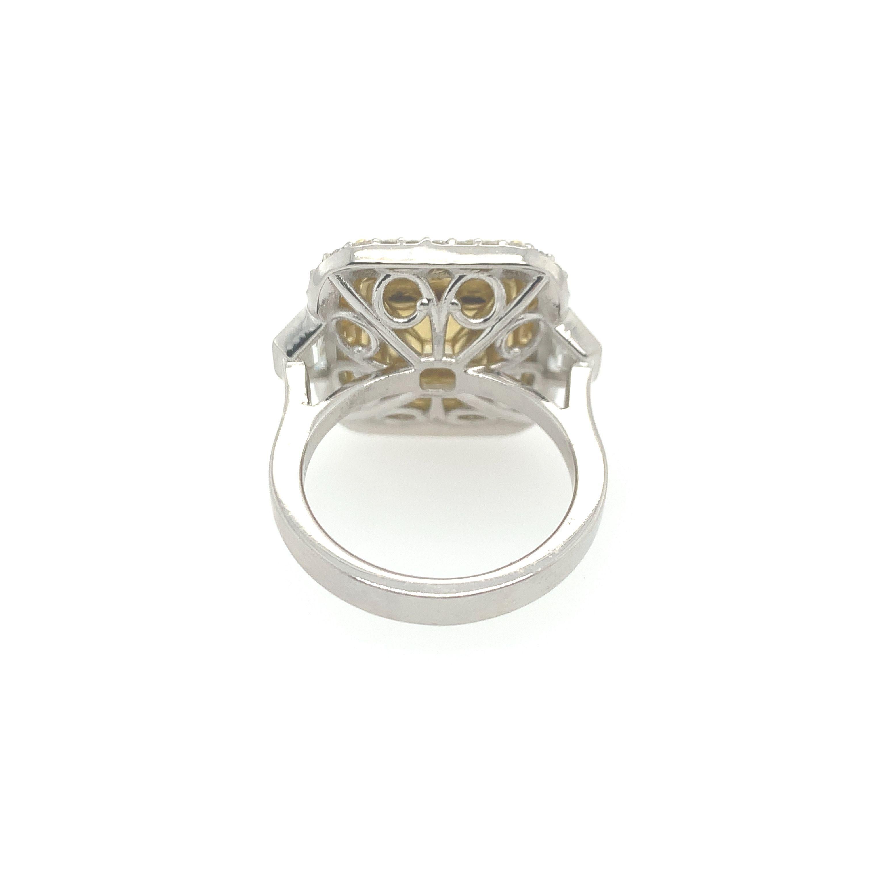 GIA Certified 3.46 Carat Fancy Yellow and Diamond Ring In New Condition For Sale In Delray Beach, FL