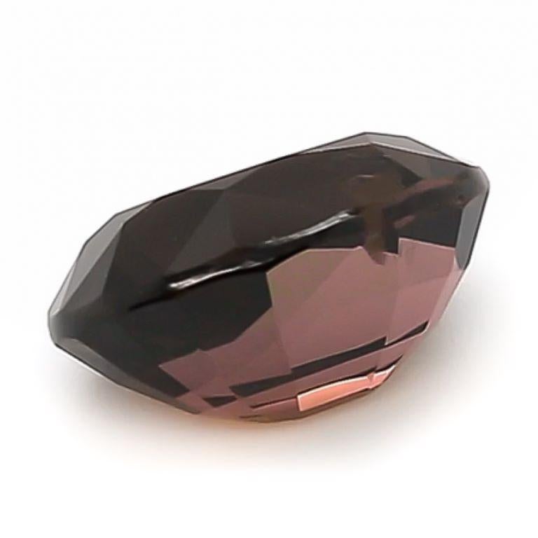 GIA Certified 3.47 Carat Natural Alexandrite Oval Shape, Alexandrite Loose Stone In New Condition For Sale In Los Angeles, CA
