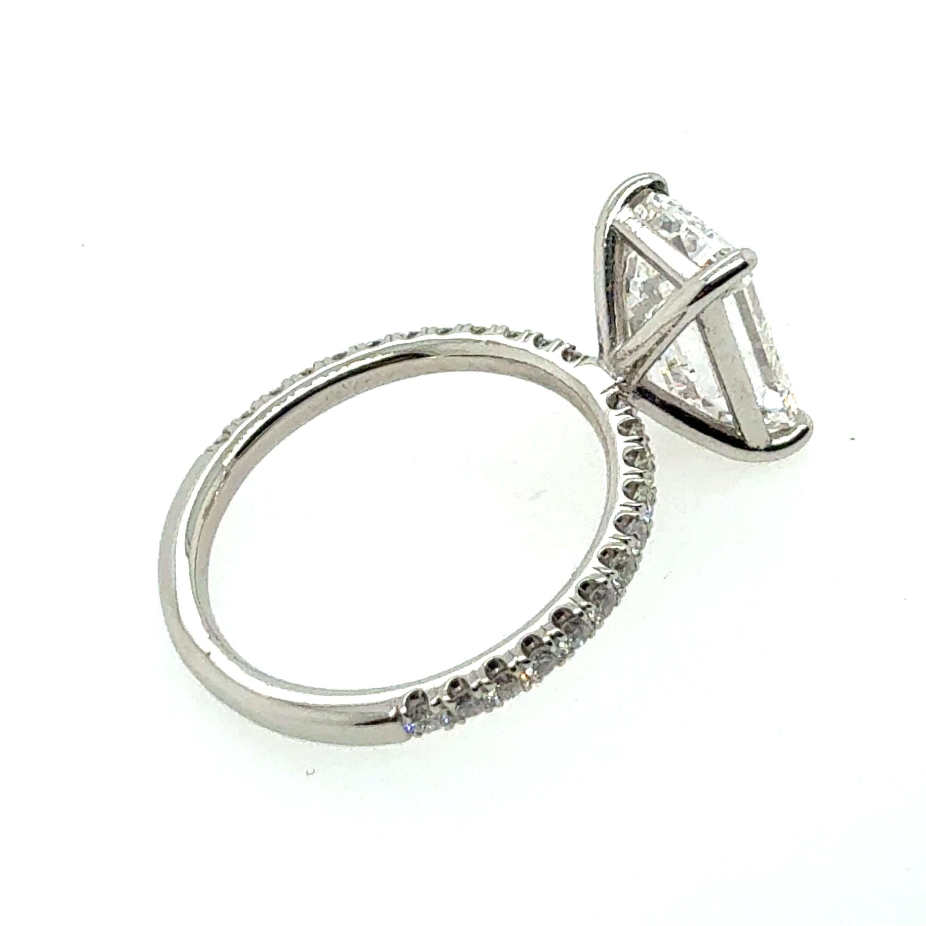 GIA zertifiziert 3,5 Karat F VS2 Smaragdschliff Natürlicher Diamant Plat Verlobungsring (Moderne) im Angebot