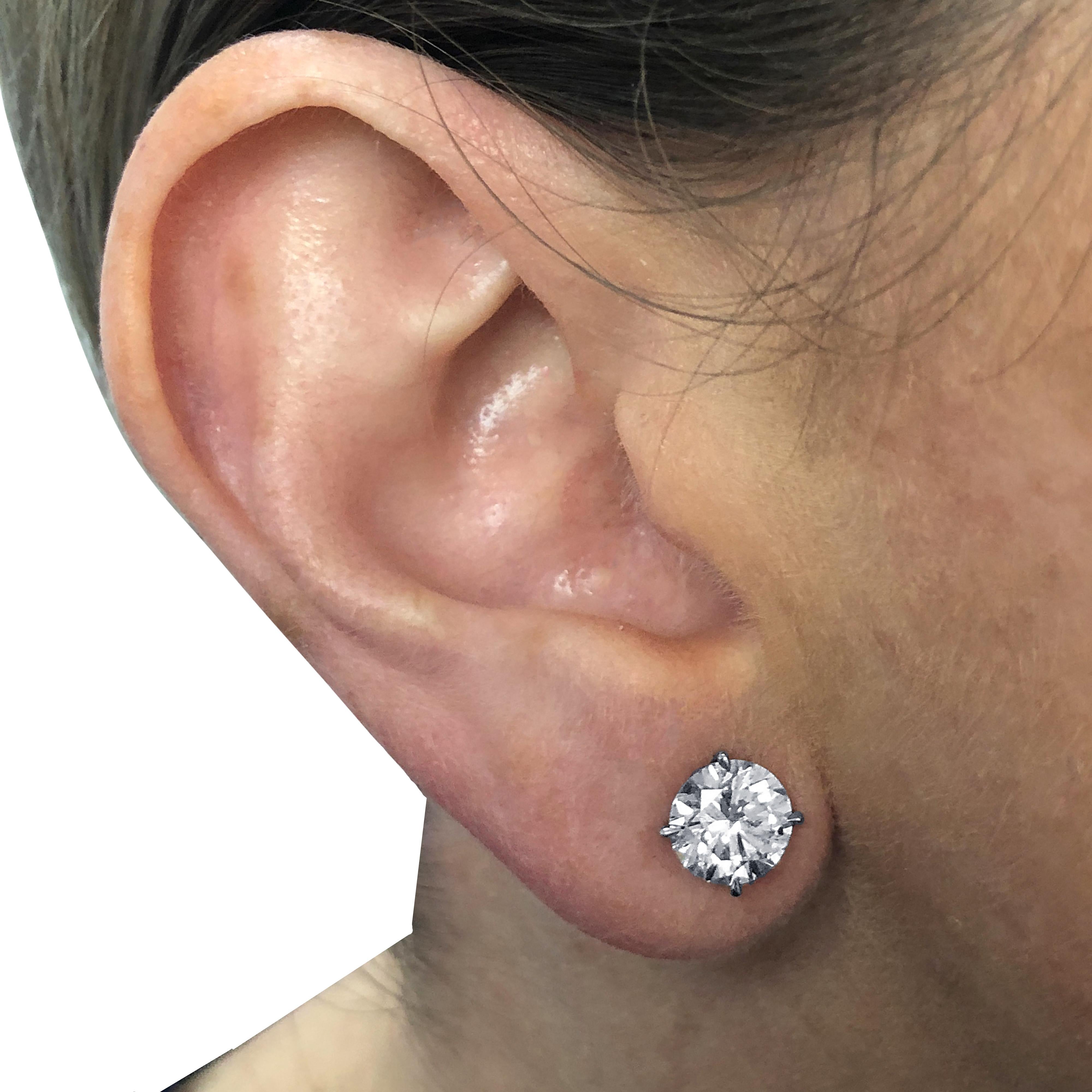 Vivid Diamonds GIA Certified 3.50 Carat Diamond Stud Earrings In New Condition In Miami, FL