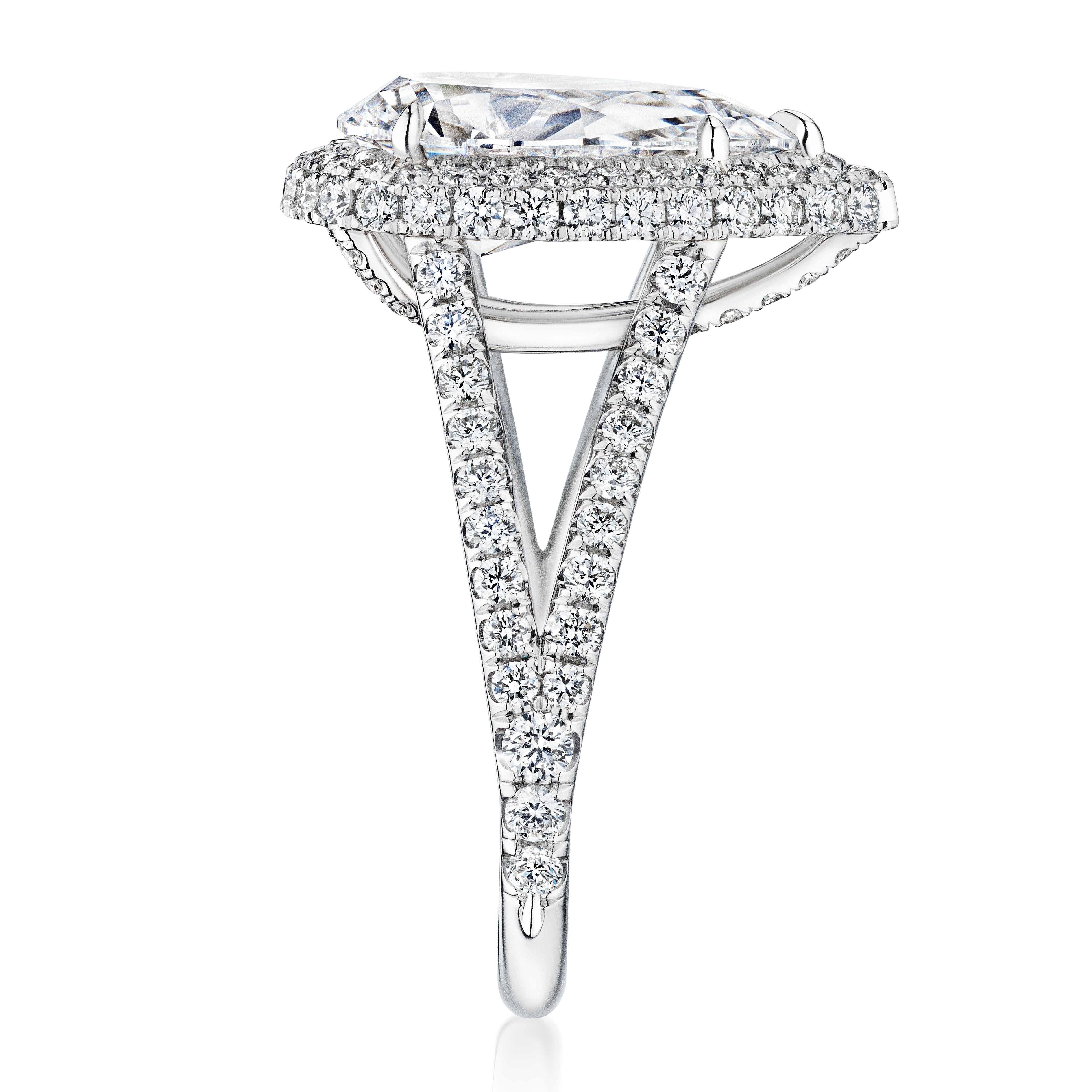 Moderne Bague de fiançailles Landress avec diamant poire de 3,50 carats E SI1 certifié GIA en vente