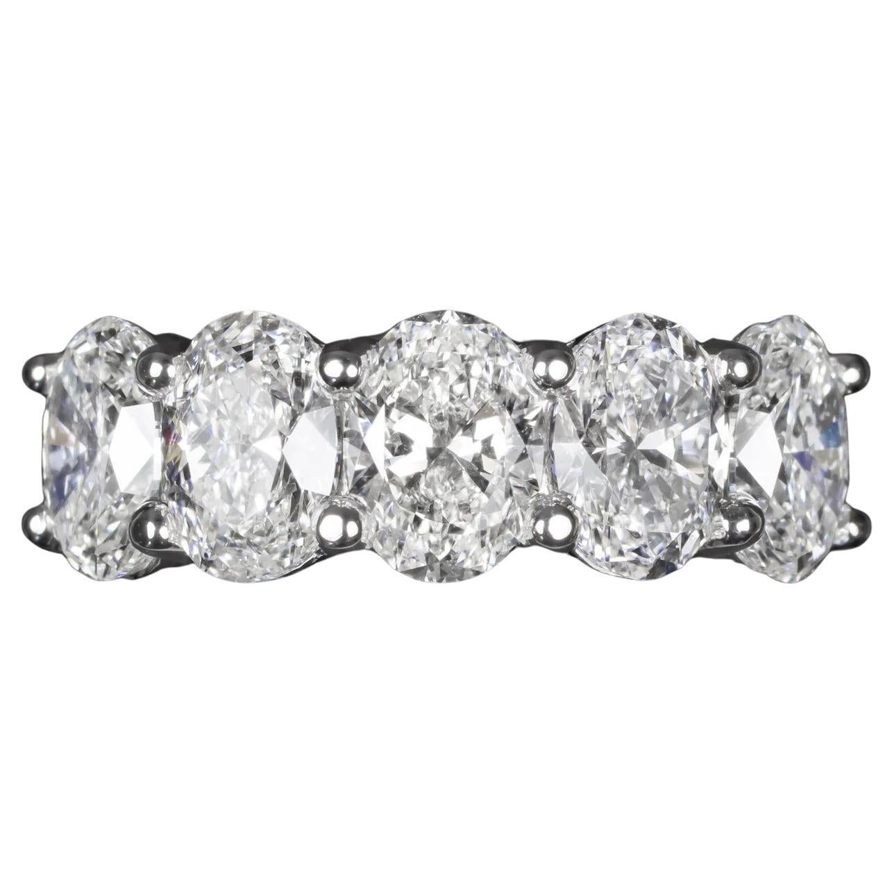 GIA zertifiziert 3,50 Karat Oval Cut Diamant Platin Band