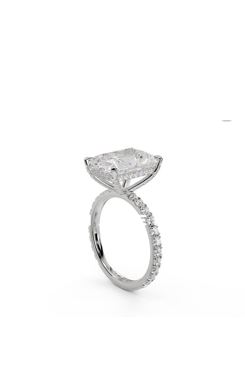 GIA zertifiziert 3,50 Ct F/VVS2 Radiant Form Diamant 18K Gold Solitär Ring (Radiantschliff) im Angebot
