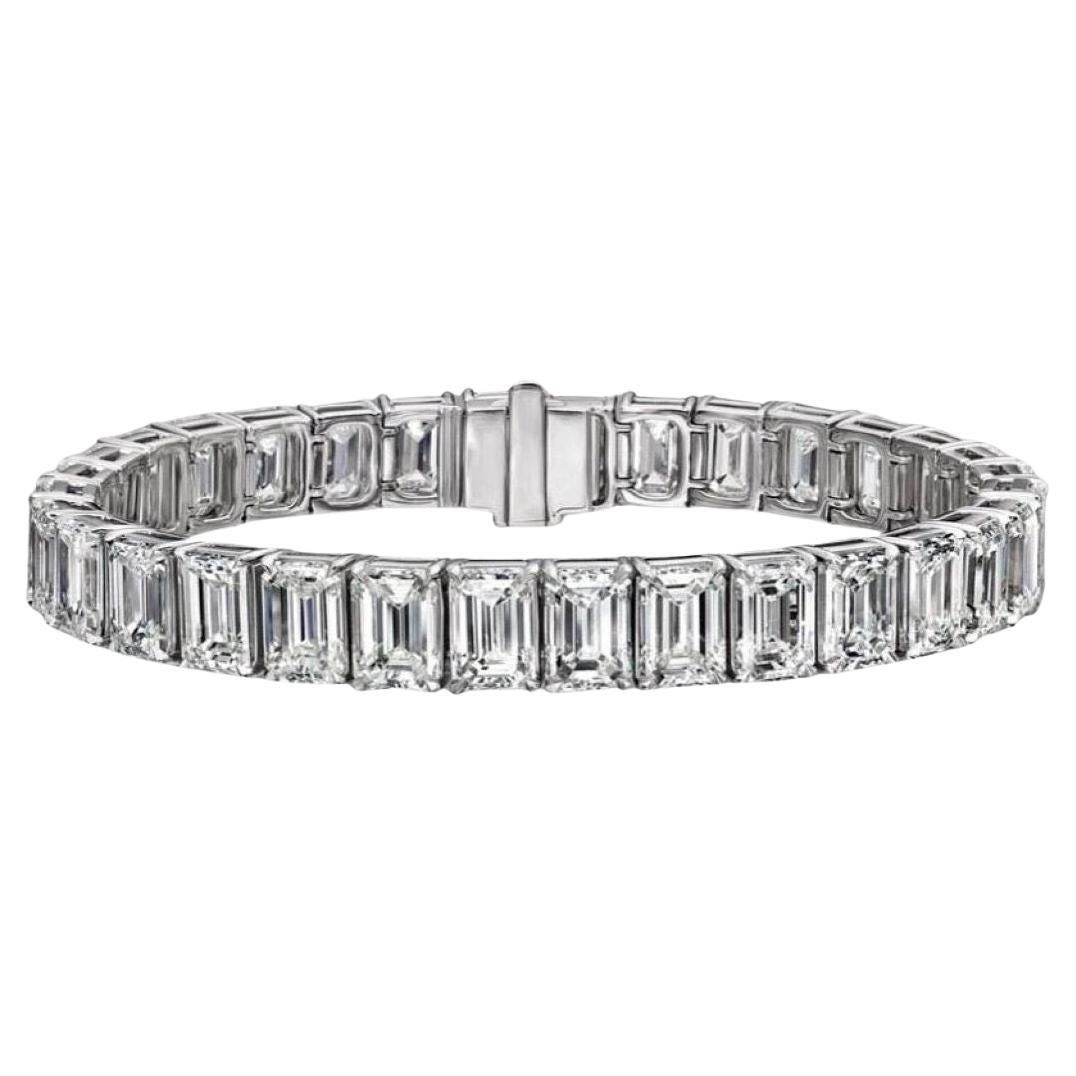 Bracelet tennis en diamant taille émeraude certifié GIA de 35,00 carats