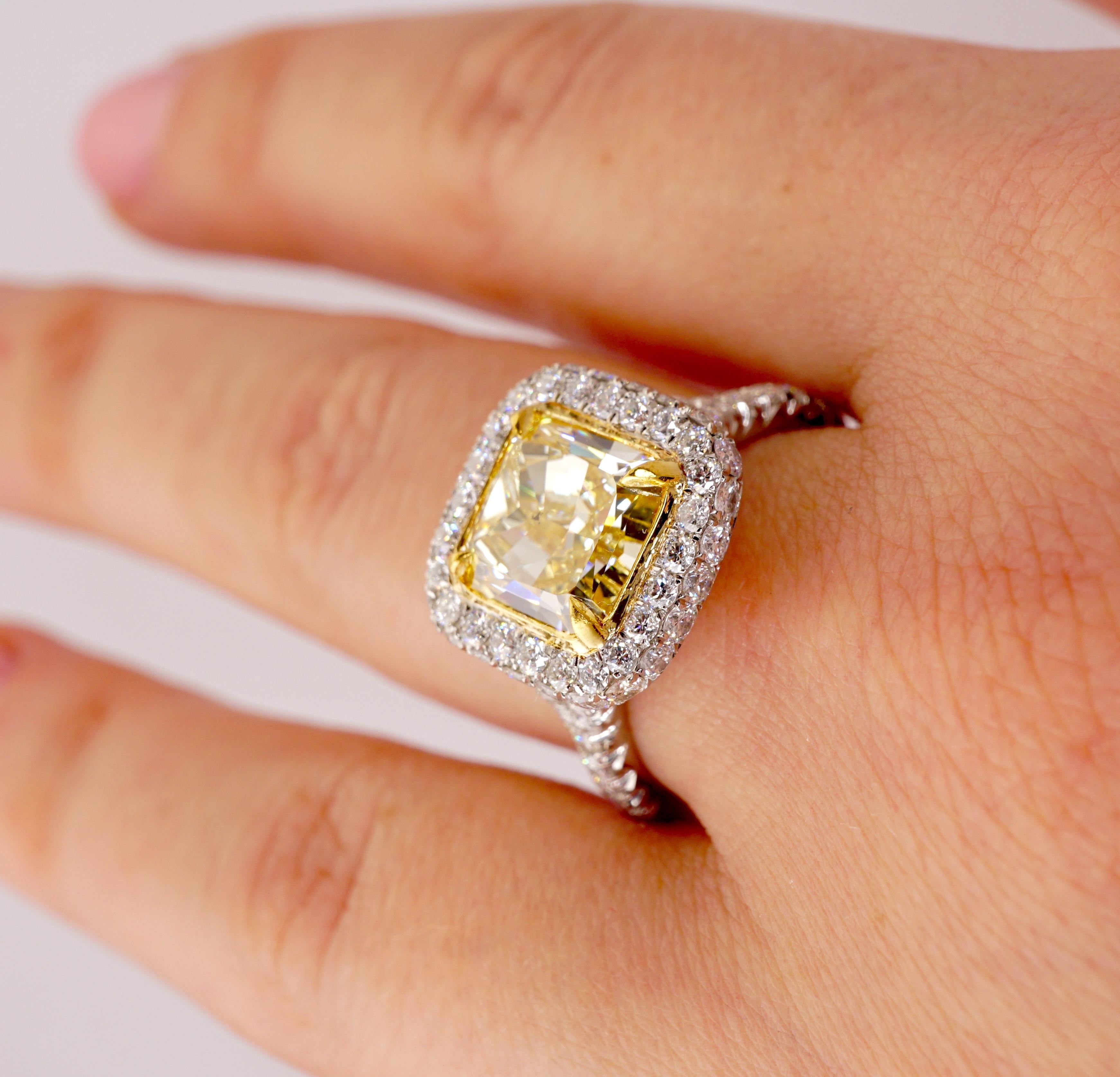 Women's GIA Certified 3.52 Carat Fancy Yellow Radiant Diamond Engagement Ring
