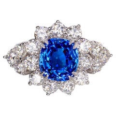 GIA Certified 3.52 Carat  NO HEAT  Royal Blue Sapphire Ring Made in Italy