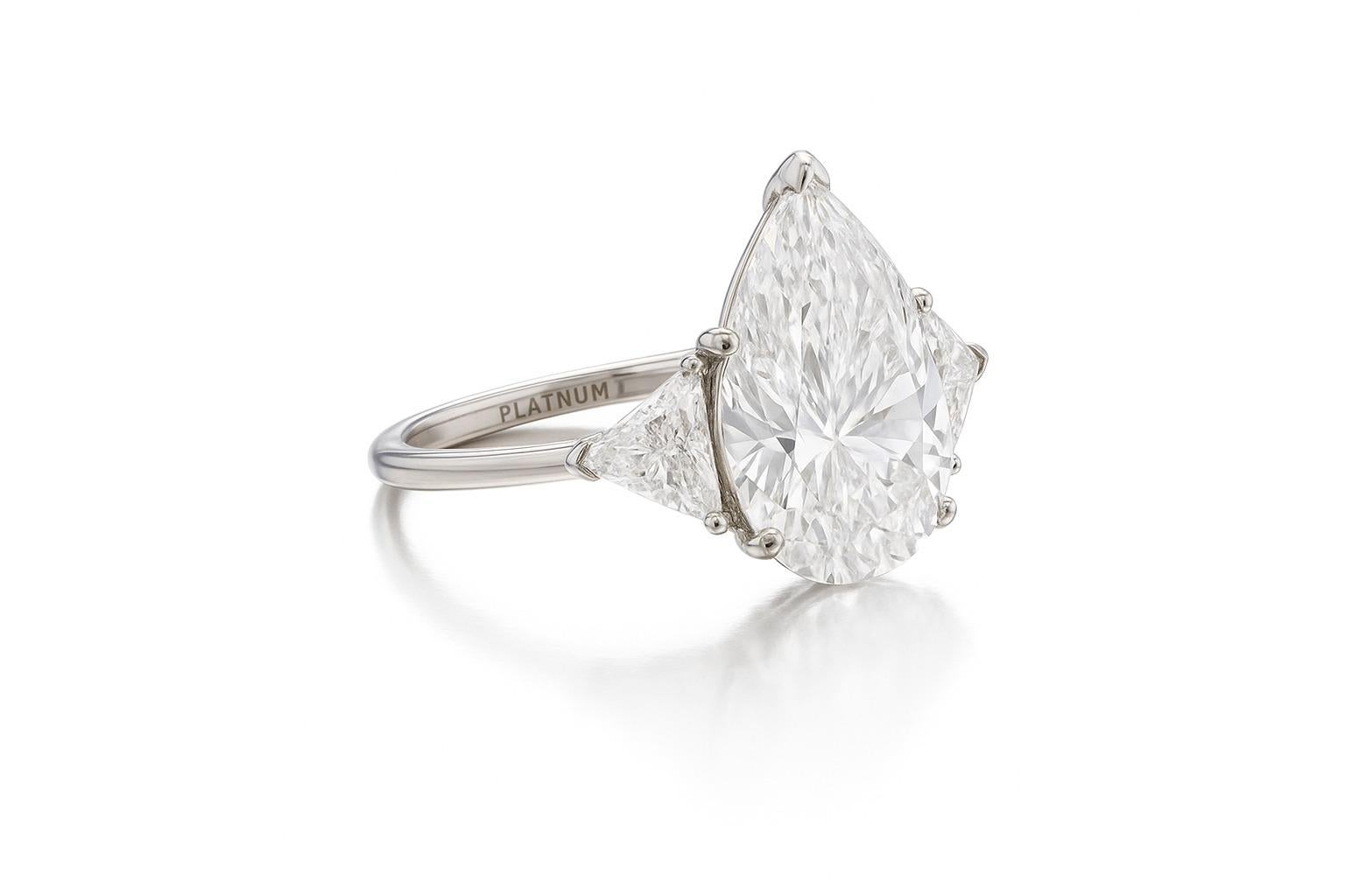 Taglio a goccia Anello certificato GIA con diamante Brilliante a pera da 3,53 carati, senza difetti, colore D. A. in vendita