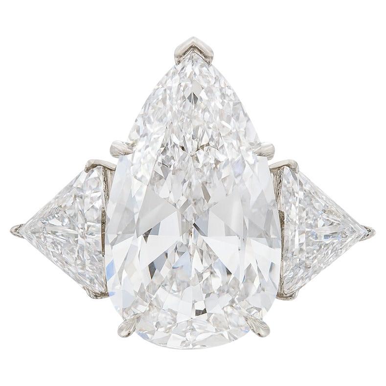 Anello certificato GIA con diamante Brilliante a pera da 3,53 carati, senza difetti, colore D. A. in vendita