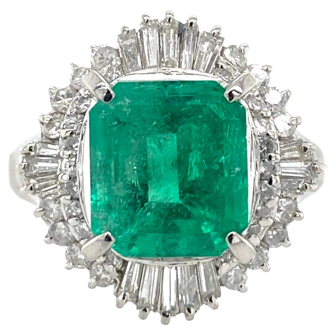 GIA Certified 3.53ct Colombian Emerald & 0.95 Diamond Platinum Ring For Sale